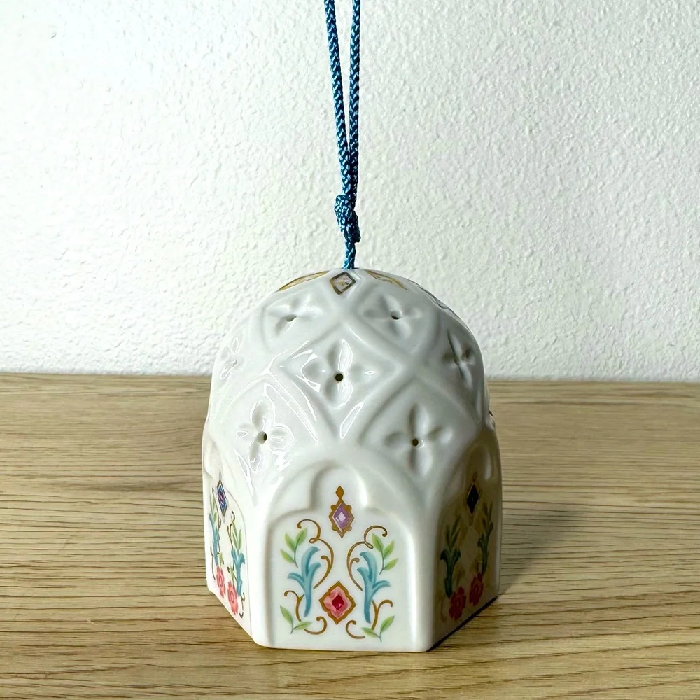 Prestige Place Venetian Collection Porcelain Hanging Pomander Vintage Japan